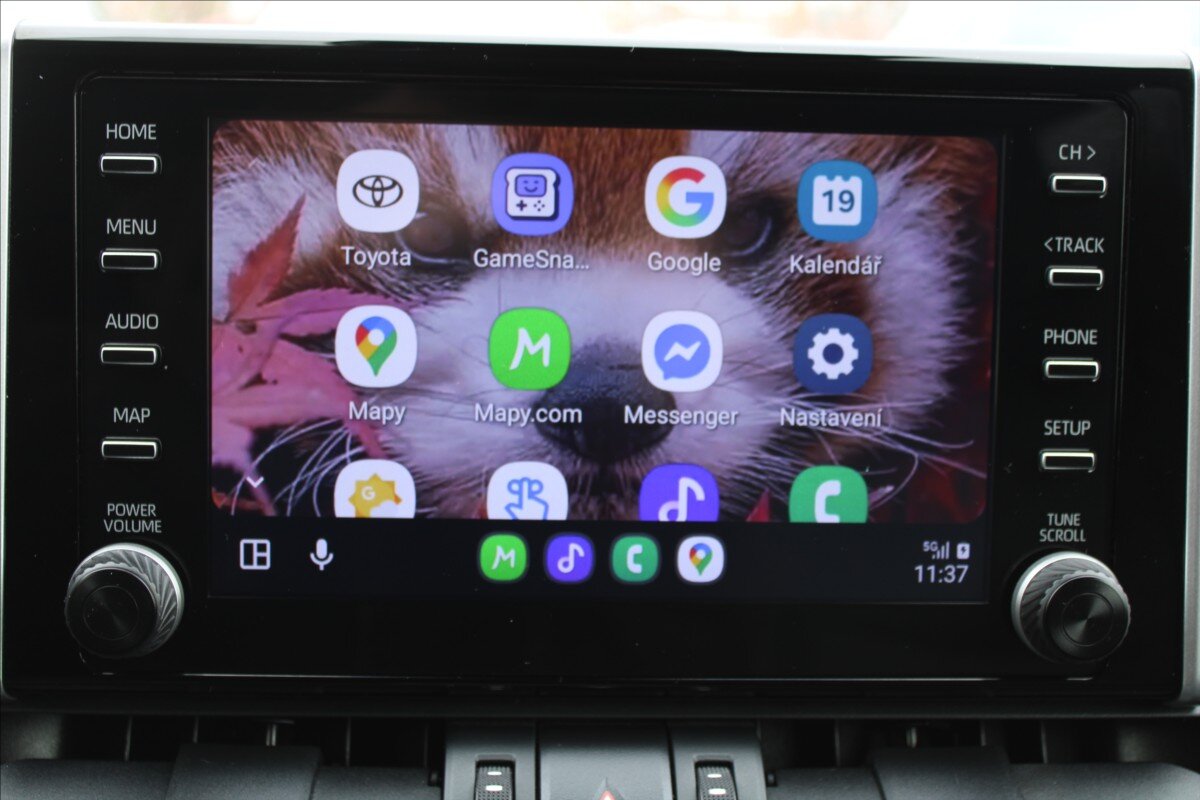 Toyota RAV4 SUV 2,0 l 129 kw