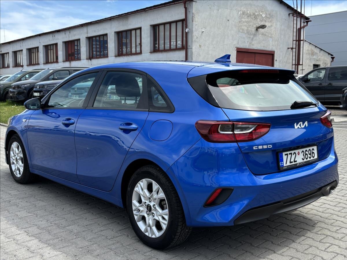 KIA Ceed Hatchback 1,5 l 117 kw