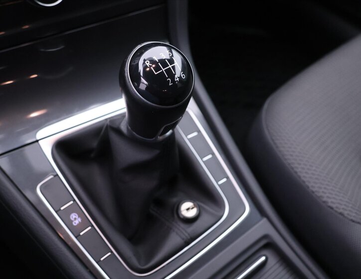 Volkswagen Golf Kombi 999,0 85 kw