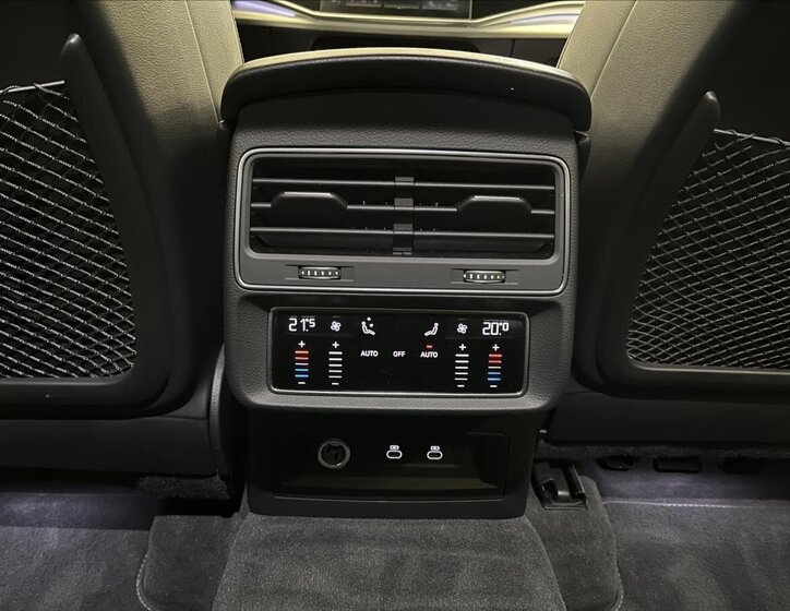 Audi Q8 SUV 3,0 l 210 kw