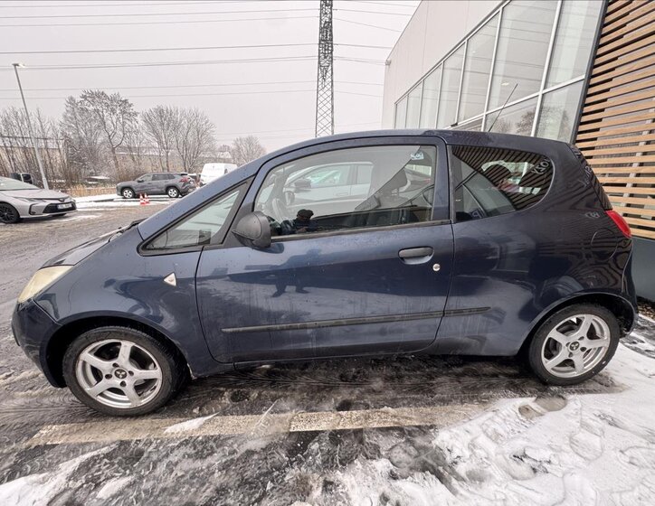 Mitsubishi Colt Hatchback 1,1 l 55 kw