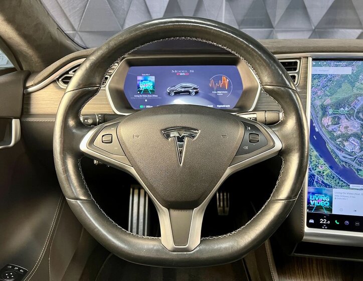 Tesla Model S Liftback 0,0 515 kw