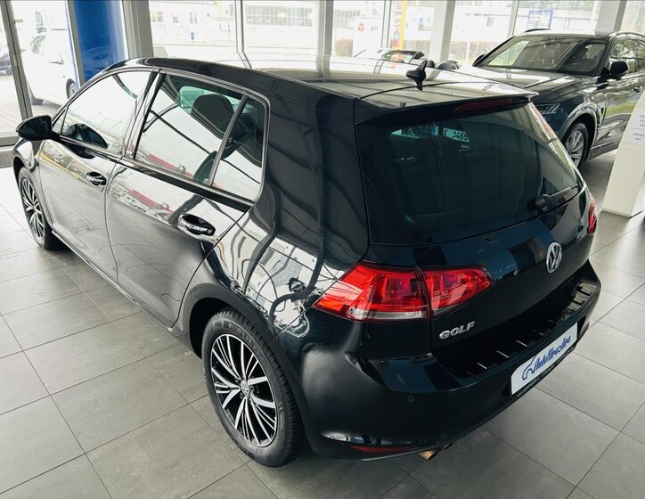 Volkswagen Golf Hatchback 1,4 l 92 kw