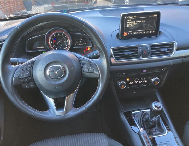 Mazda 3 13