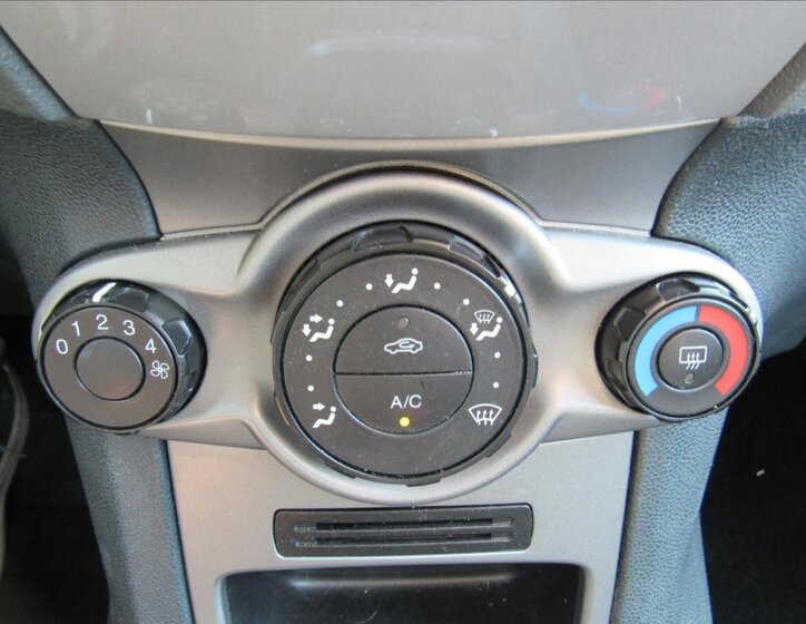 Ford Fiesta Hatchback 1,2 l 60 kw