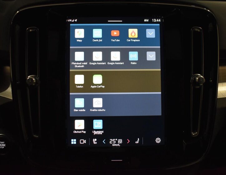 Volvo XC40 SUV 2,0 l 120 kw