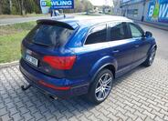 Audi Q7 5