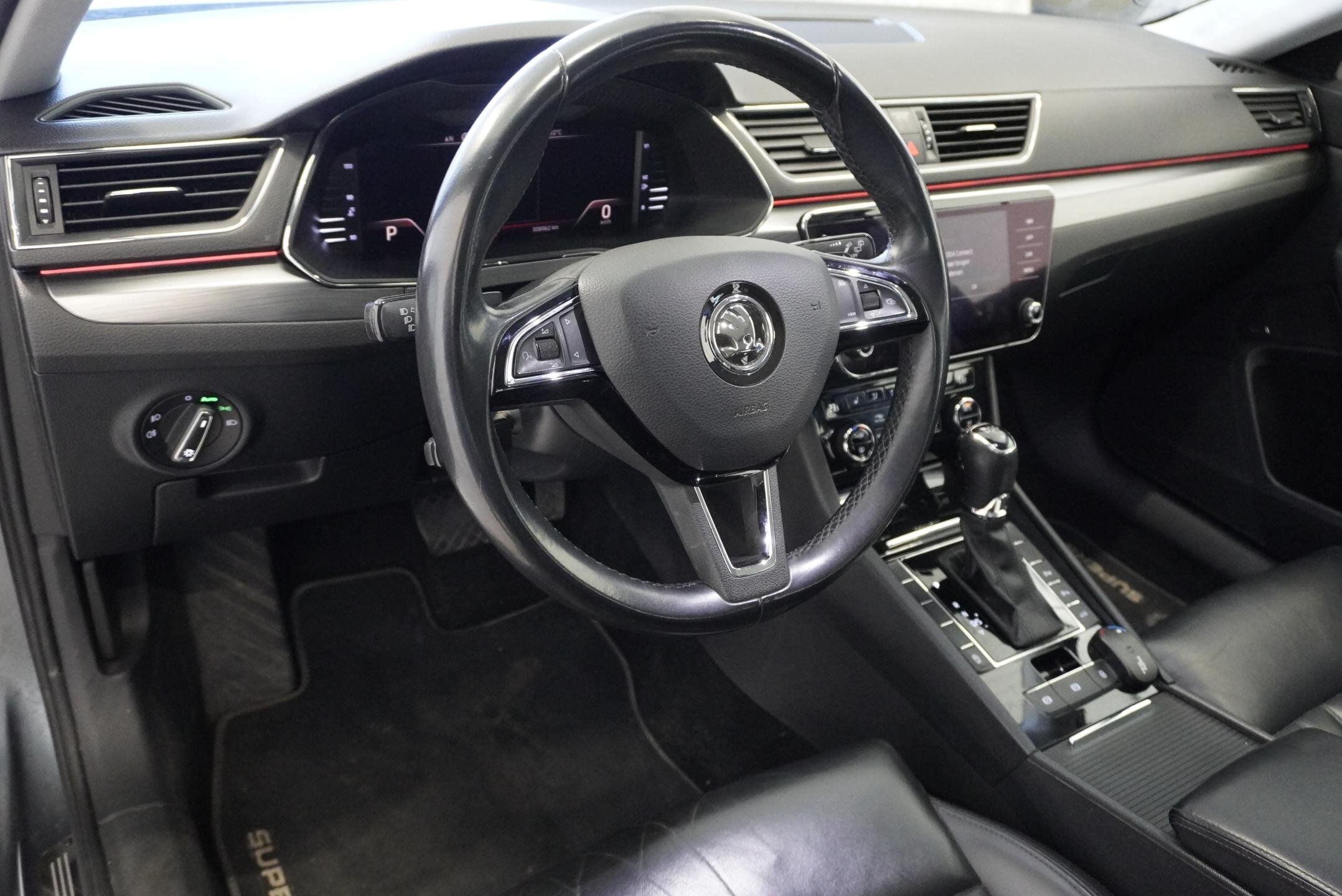 Škoda Superb Kombi 1,5 l 110 kw