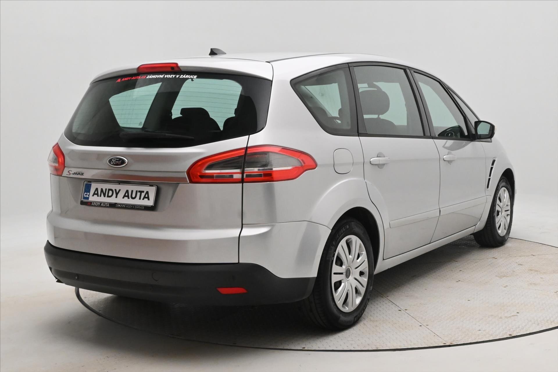 Ford S-MAX MPV 2,0 l 103 kw