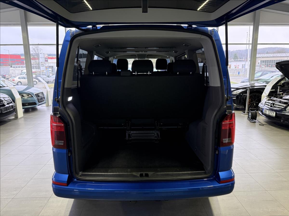 Volkswagen Caravelle Kombi 2,0 l 110 kw