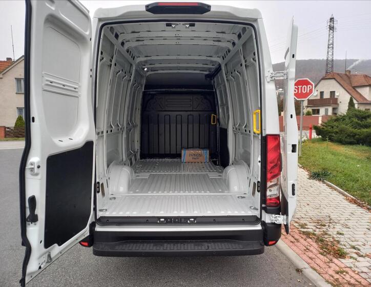 Iveco Daily 9