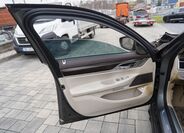 BMW Řada 7 10
