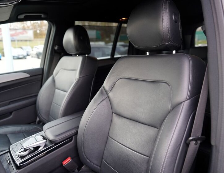 Mercedes-Benz GLS 28