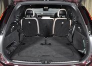 Volvo XC90 SUV / Terénní 2,0 l 335 kw