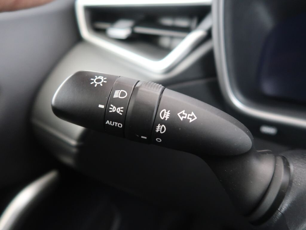 Toyota Corolla Cross Hatchback 2,0 l 112 kw