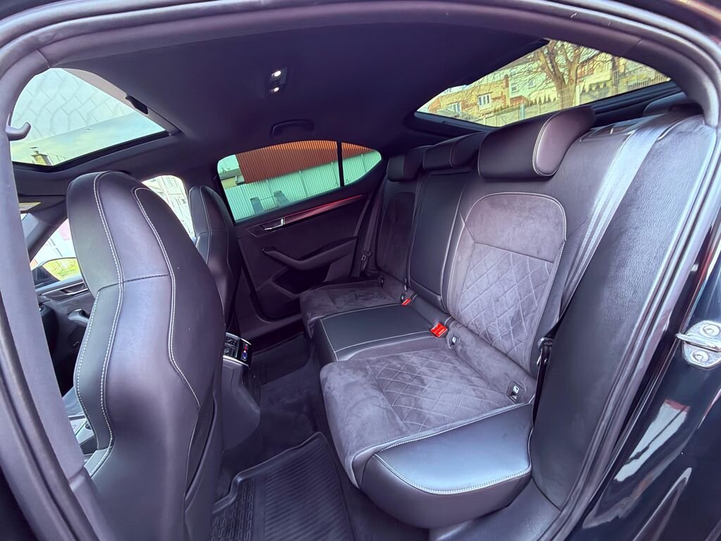 Škoda Superb Sedan / Limuzína 2,0 l 140 kw