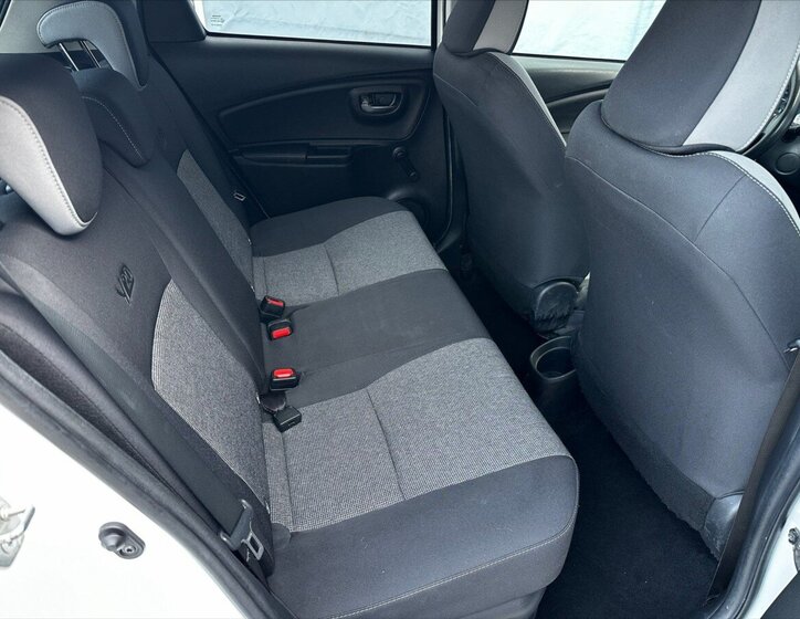 Toyota Yaris Kombi 1,5 l 54 kw