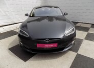 Tesla Model S 4