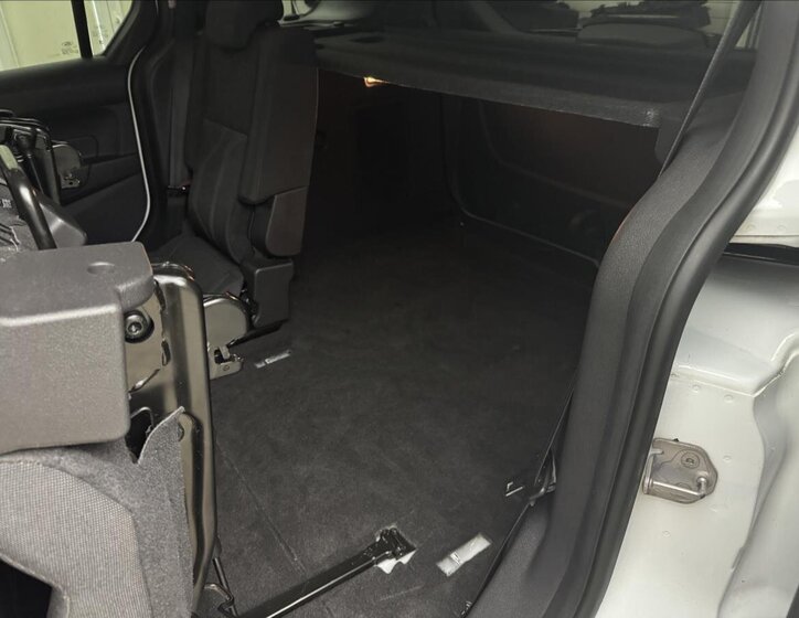 Ford Tourneo Connect 28