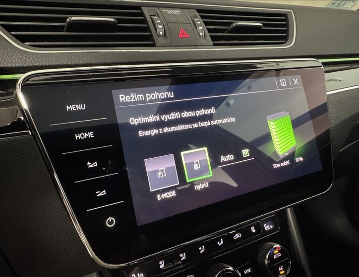 Škoda Superb Kombi 1,4 l 160 kw