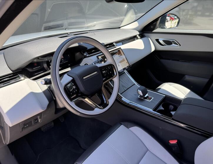 Land Rover Range Rover Velar 9