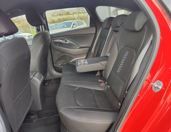 Hyundai i30 Kombi 1,4 l 103 kw