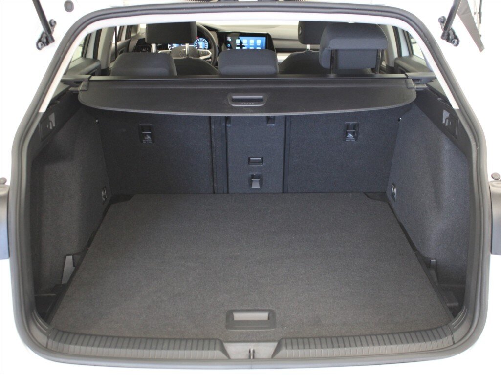 Volkswagen Golf Kombi 1,5 l 96 kw