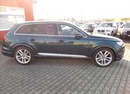 Audi Q7 9