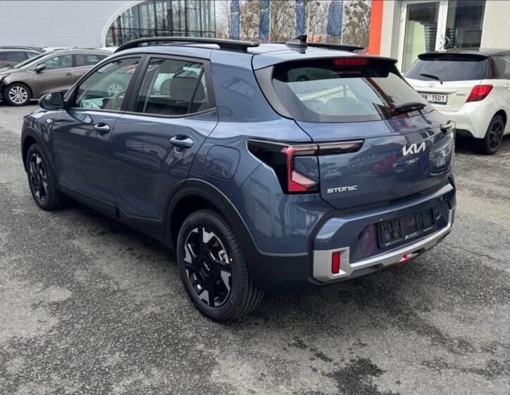 KIA Stonic CUV / Crossover 998,0 74 kw