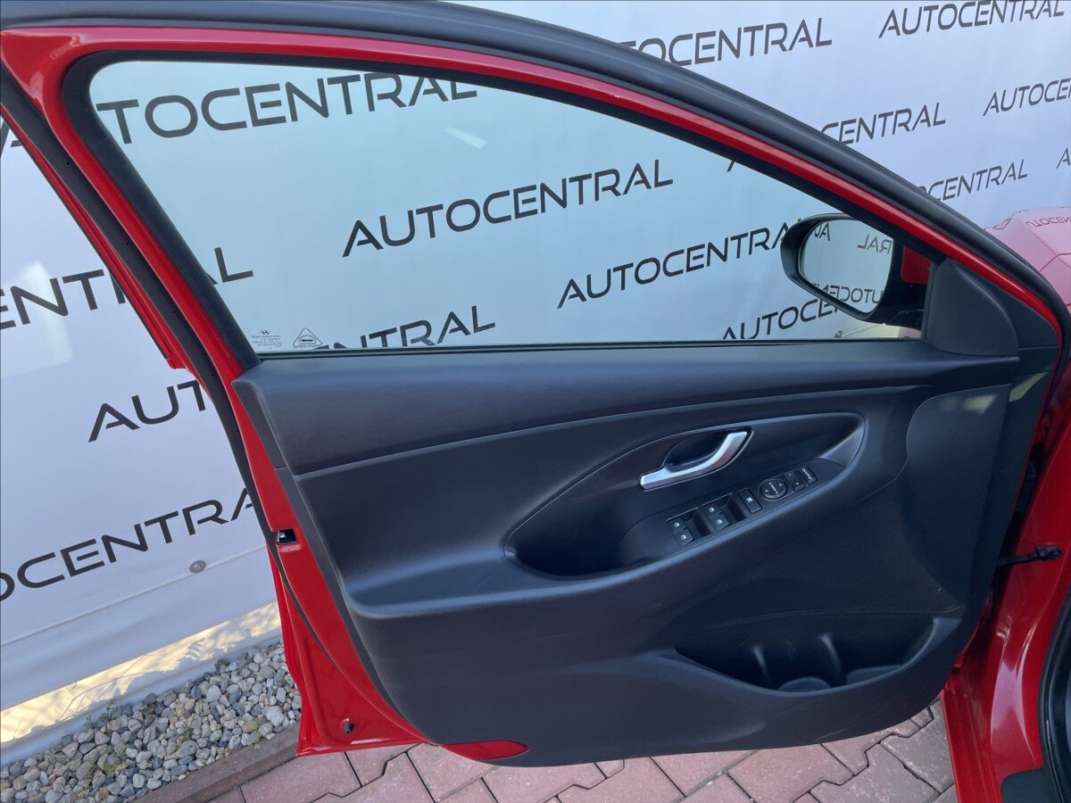 Hyundai i30 Kombi 998,0 88 kw