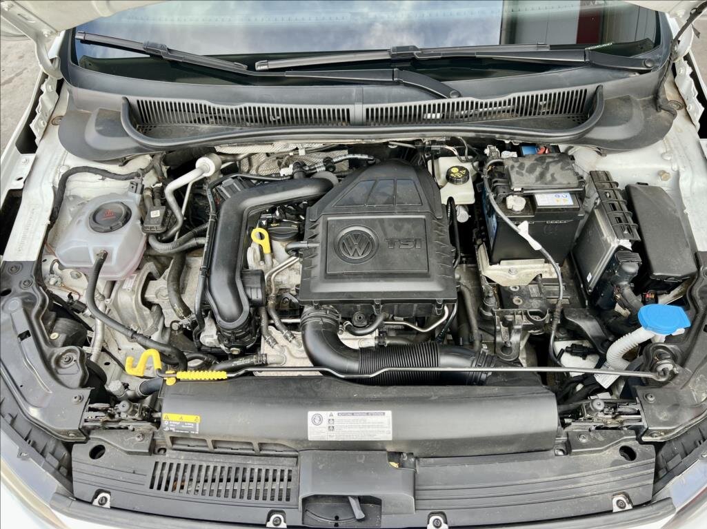 Volkswagen Polo Hatchback 999,0 70 kw