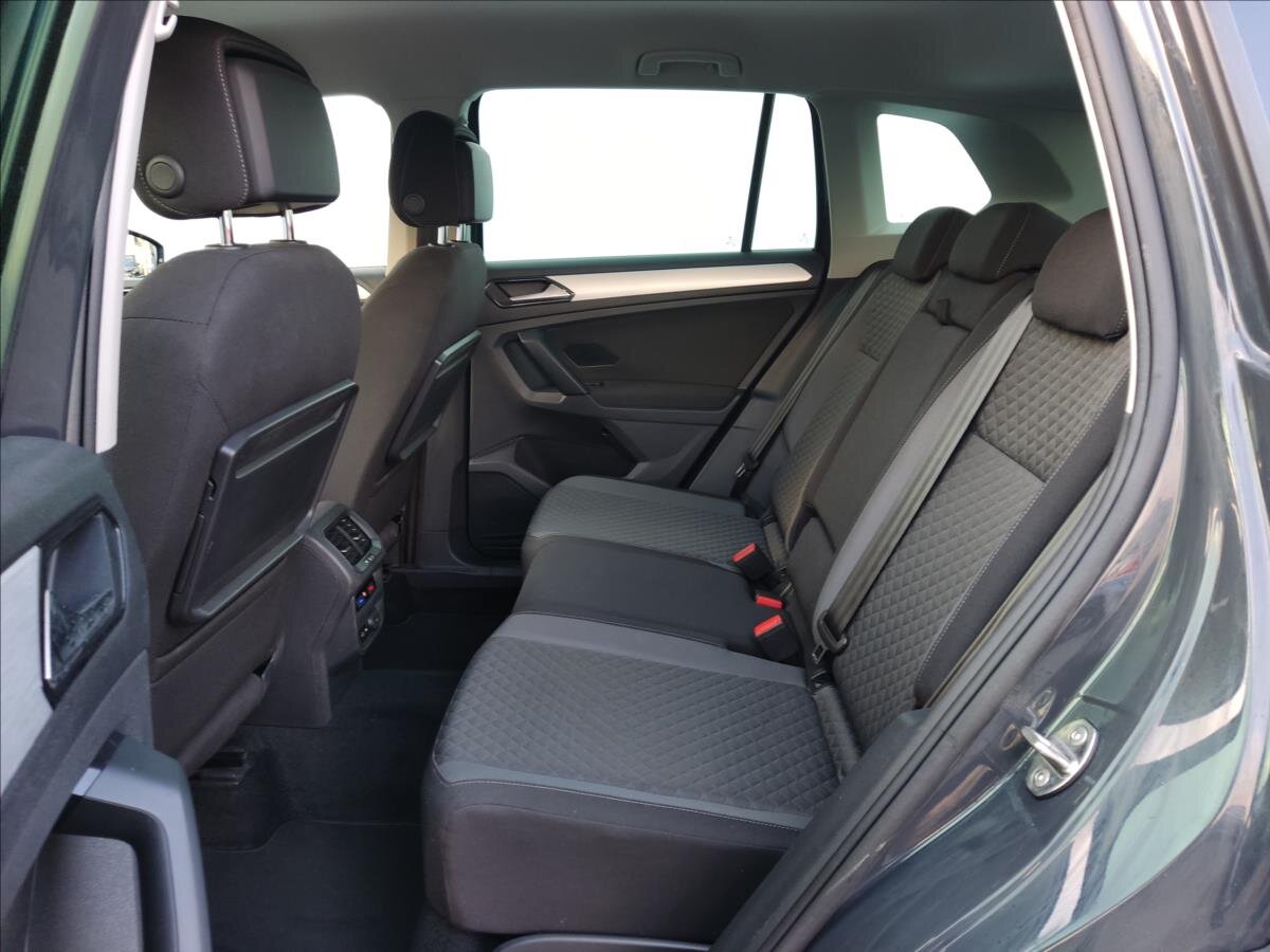 Volkswagen Tiguan SUV / Terénní 2,0 l 110 kw