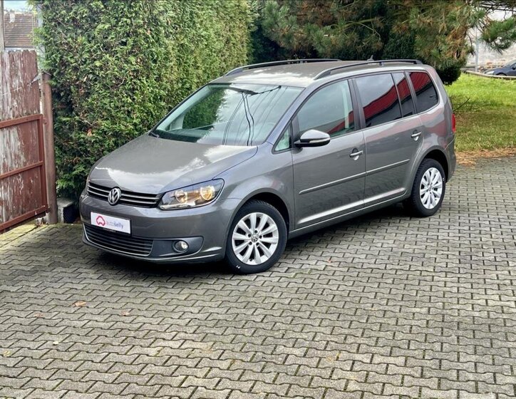 Volkswagen Touran MPV 1,6 l 77 kw