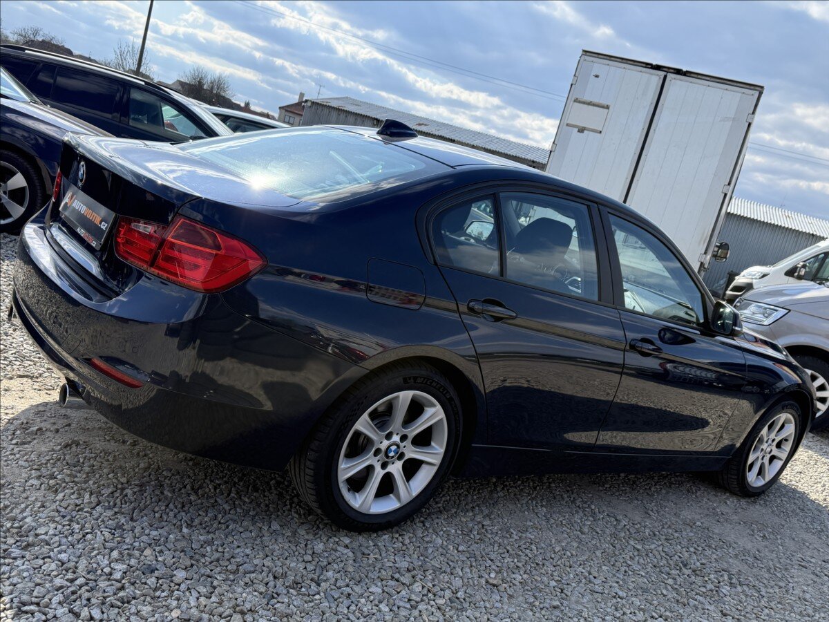 BMW Řada 3 Sedan 3,0 l 225 kw