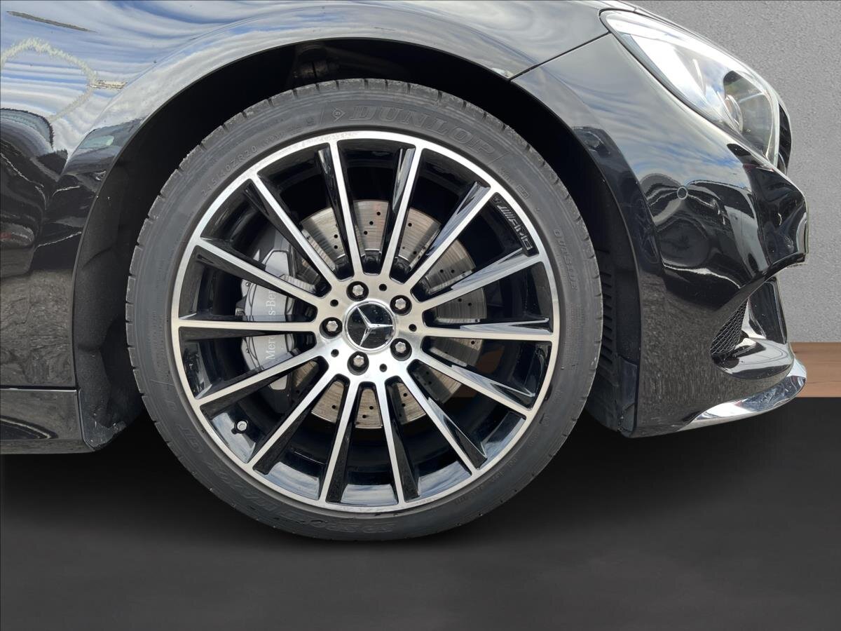 Mercedes-Benz Třídy S Kupé 4,7 l 335 kw