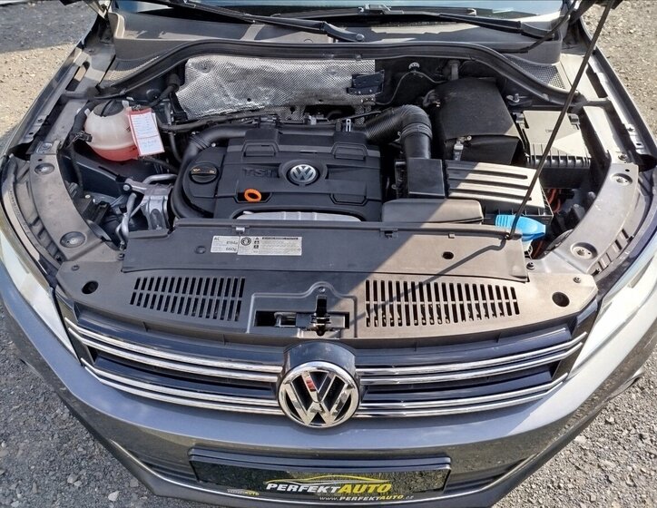 Volkswagen Tiguan SUV / Terénní 1,4 l 118 kw
