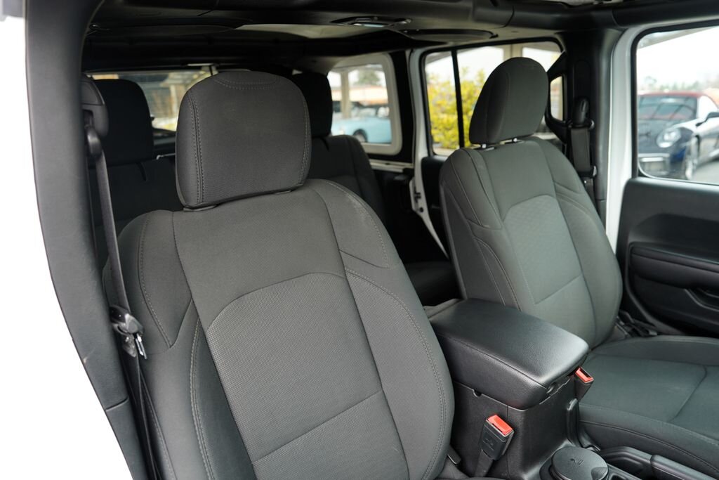 Jeep Wrangler SUV / Terénní 2,1 l 147 kw