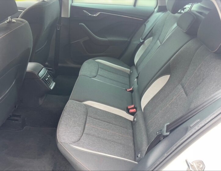 Škoda Scala Hatchback 999,0 81 kw