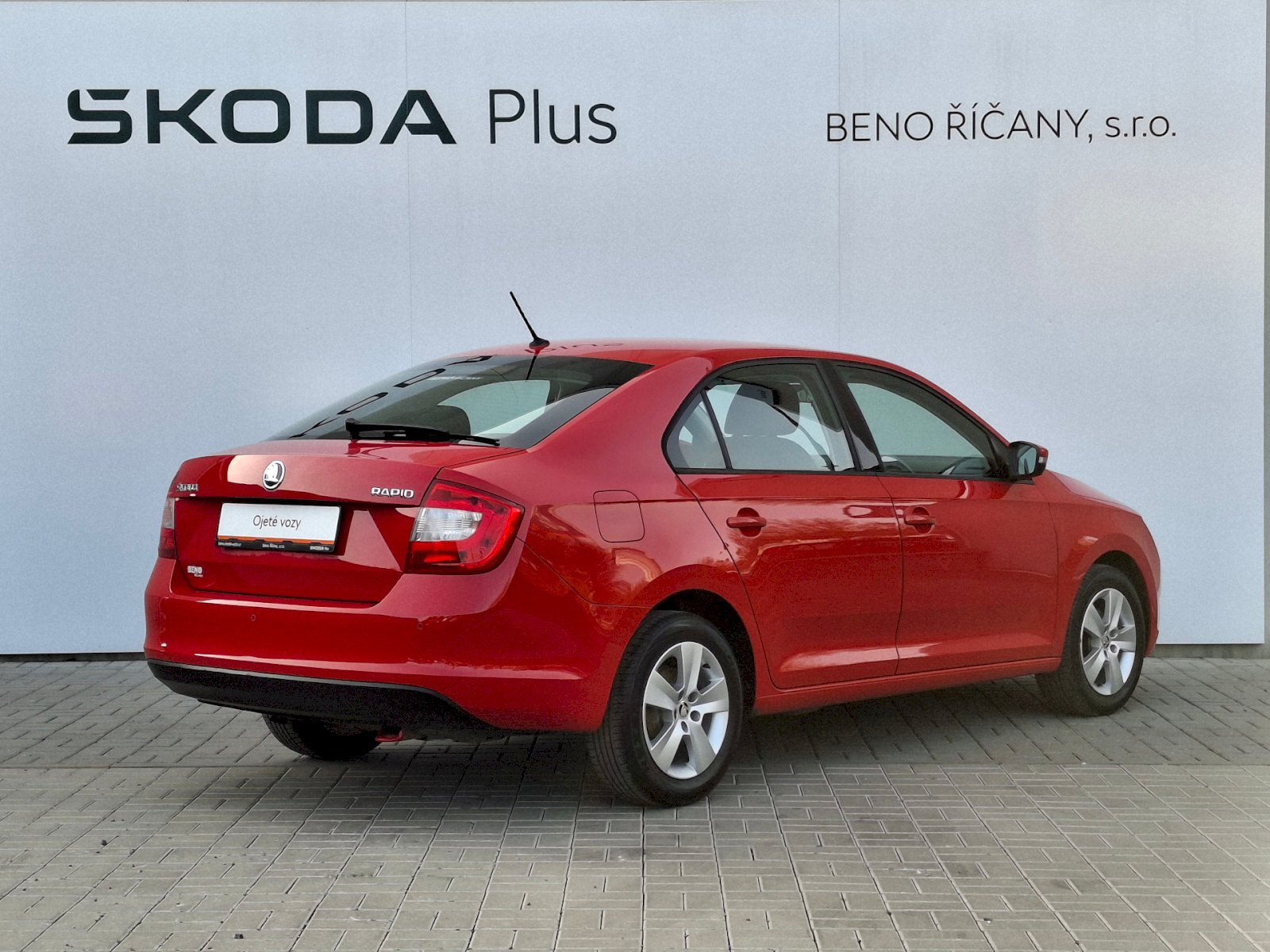 Škoda Rapid Sedan / Limuzína 1,2 l 66 kw