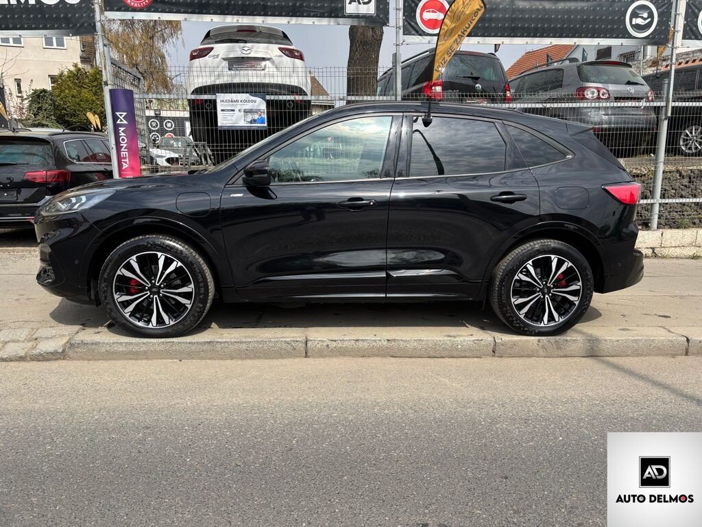 Ford Kuga SUV / Terénní 2,5 l 165 kw