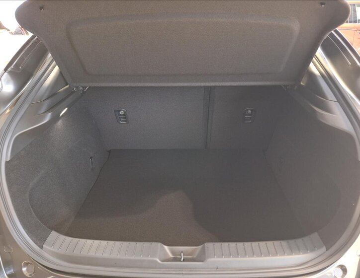 Mazda CX-30 SUV 2,5 l 103 kw