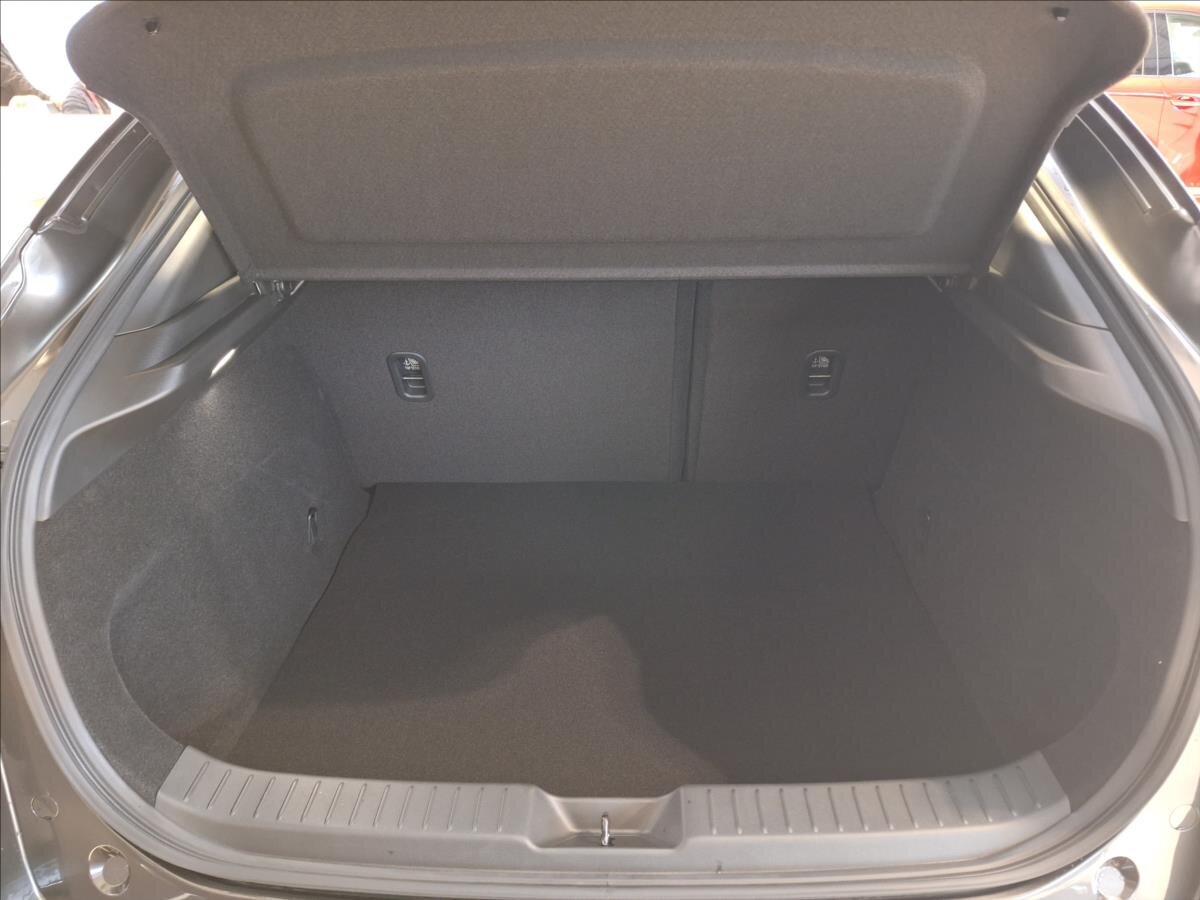 Mazda CX-30 SUV 2,5 l 103 kw