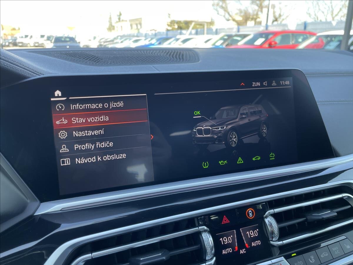 BMW X7 SUV / Terénní 3,0 l 195 kw