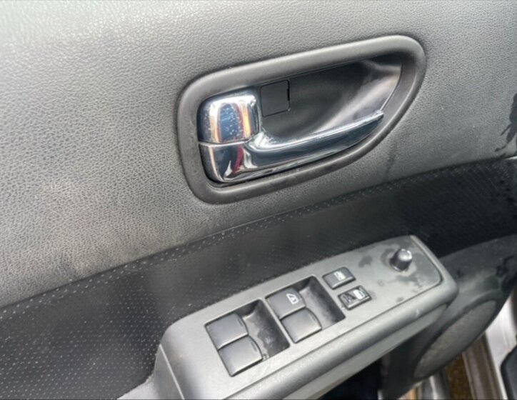 Nissan X-Trail Kombi 2,0 l 110 kw