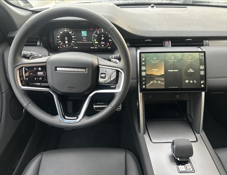 Land Rover Discovery Sport SUV / Terénní 1,5 l 227 kw