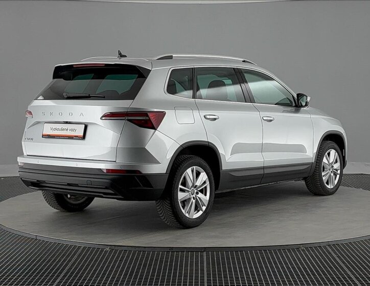 Škoda Karoq SUV / Terénní 1,5 l 110 kw