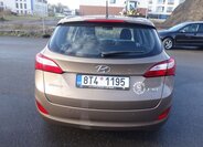 Hyundai i30 12