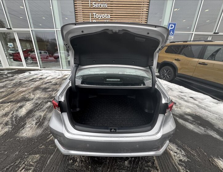 Toyota Corolla Sedan 1,8 l 72 kw