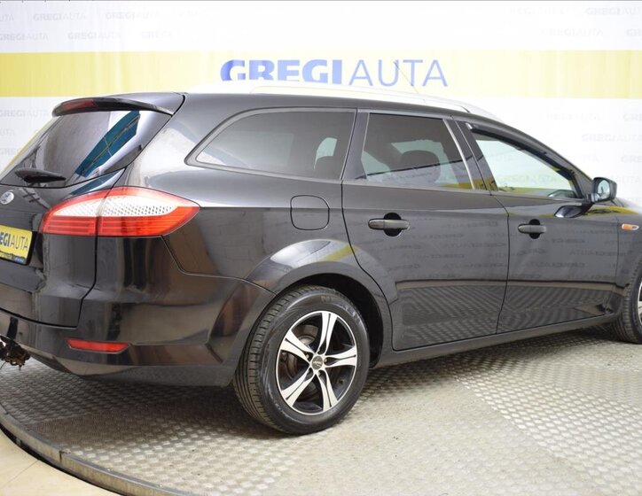Ford Mondeo Kombi 2,0 l 107 kw