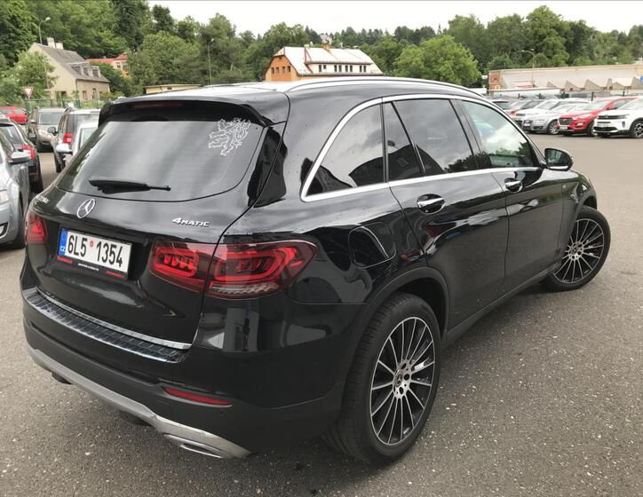 Mercedes-Benz GLC 5